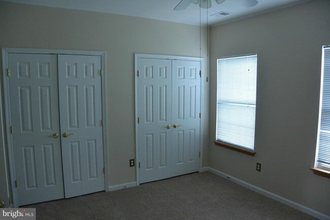 Building Photo - 5302 Chieftain Cir