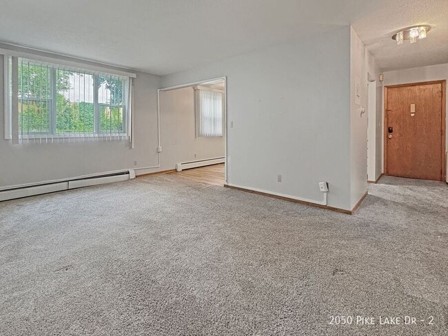 Building Photo - 2050 Pike Lake Dr