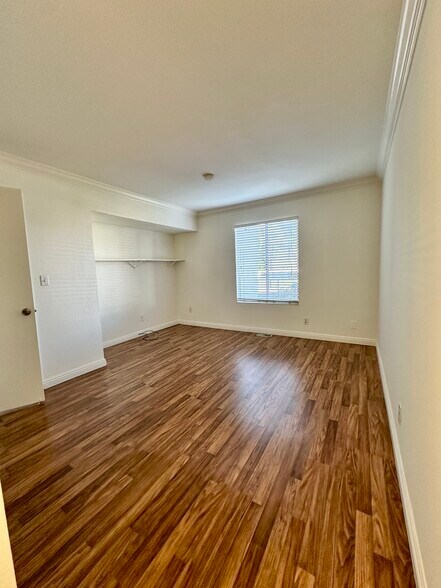 Bedroom - 5460 Concord Blvd