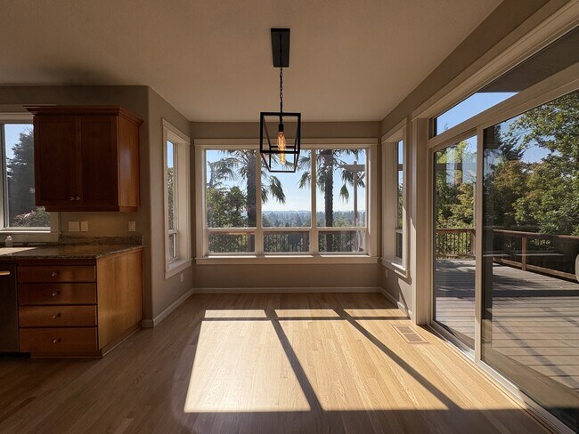 Building Photo - 10630 SW Kable St