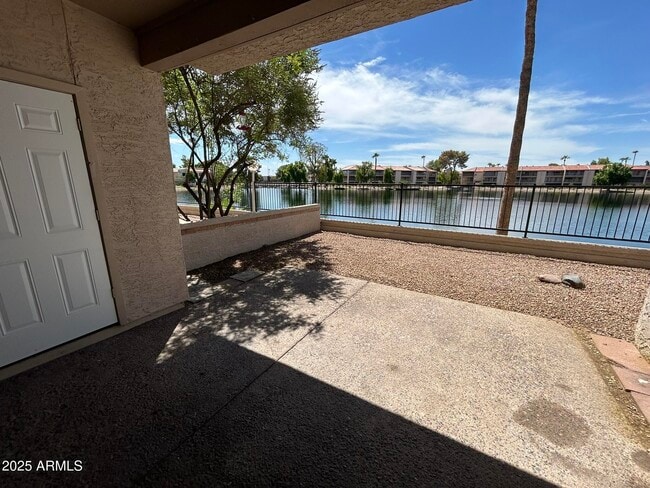 Building Photo - 11666 N 28th Dr