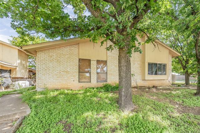 Building Photo - 103 W Timberview Ln