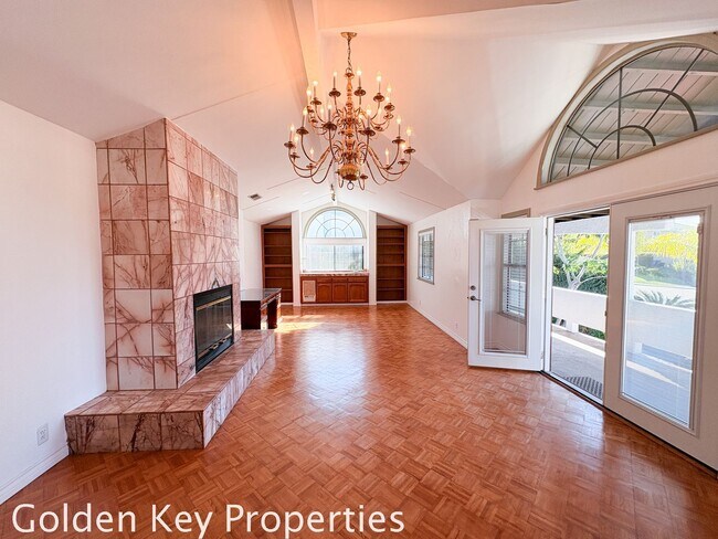 Building Photo - Welcome to this stunning 4-bedroom, 3-bathroom home located in the desirable La Costa neighborhoo...