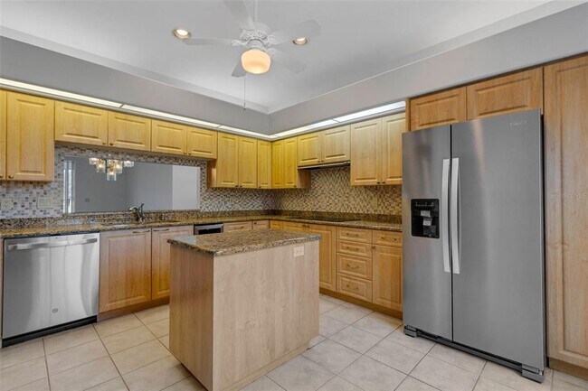 Building Photo - 4044 Penshurst Park
