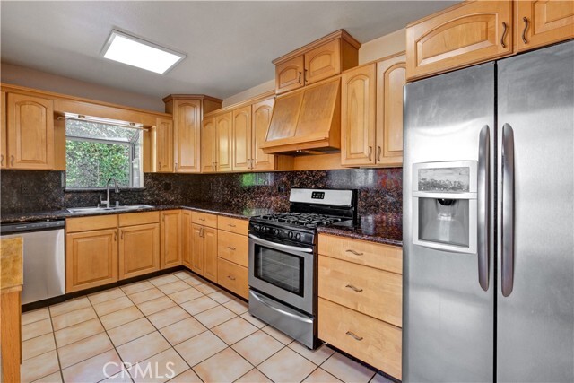 Building Photo - 3331 Paraiso Way