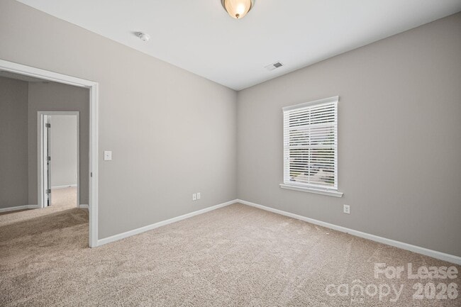 Building Photo - 1912 Madeira Cir