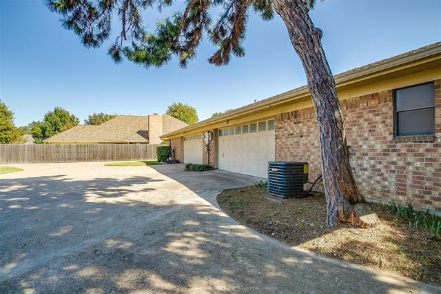 Building Photo - 4860 Ledgestone Ct