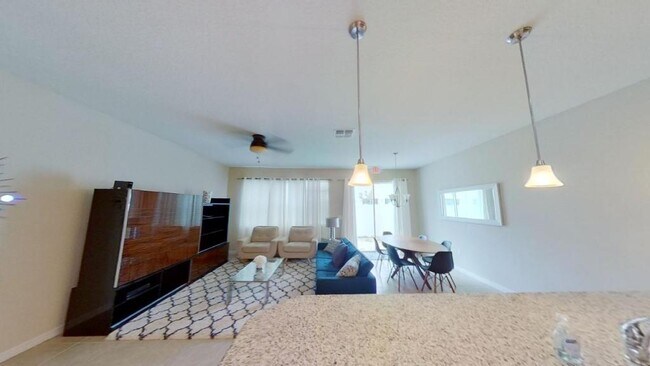 Building Photo - 5119 Killarney Wy