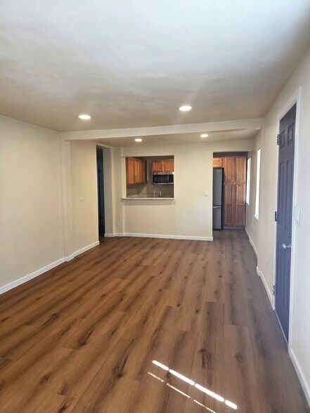 Building Photo - 435 E Drachman St