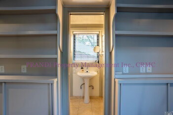 Building Photo - "Charming Studio Retreat in San Rafael – C...
