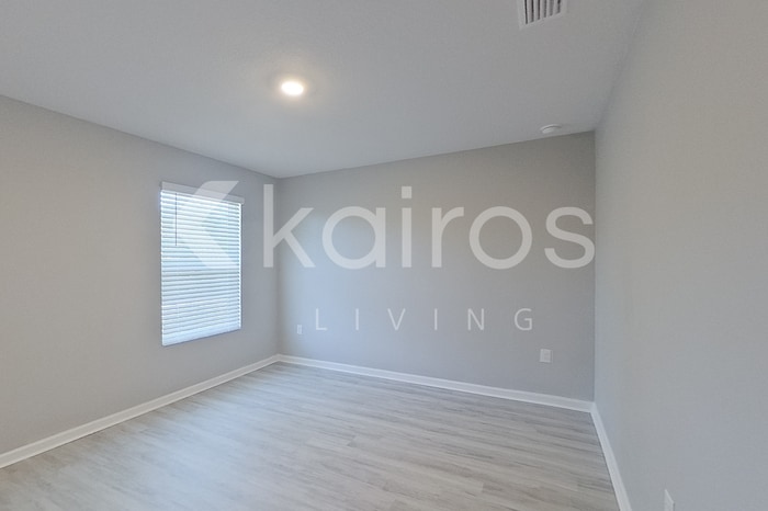 Building Photo - 4816 Malay Cir