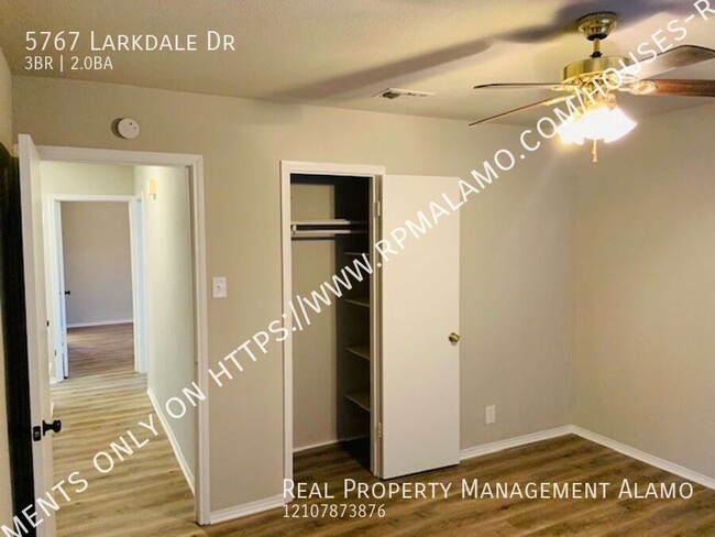 Building Photo - 5767 Larkdale Dr