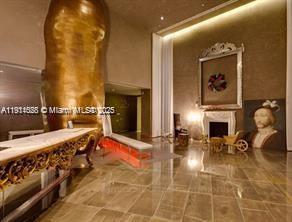 Building Photo - 465 Brickell Ave