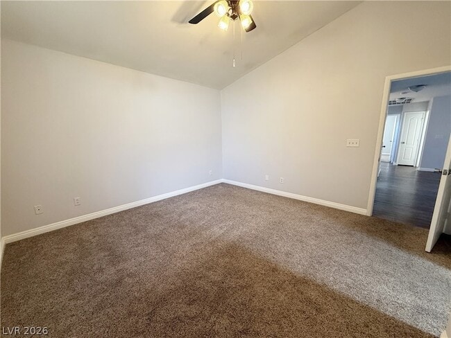 Building Photo - 2185 Polynesia Cir