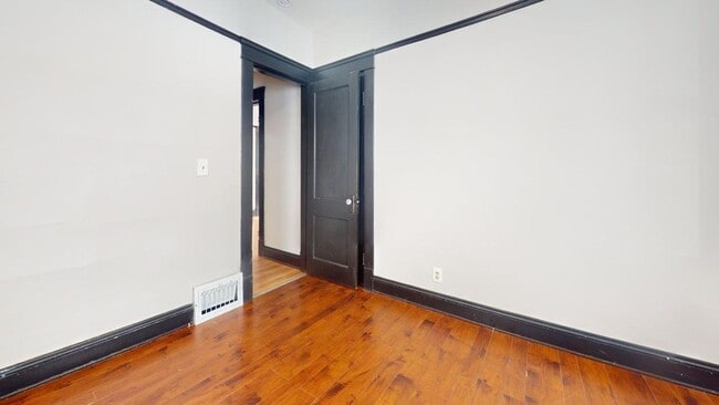 Building Photo - 6714 Ottawa Rd