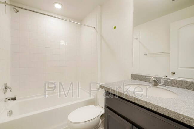 Building Photo - 6354 Stablecross Trl