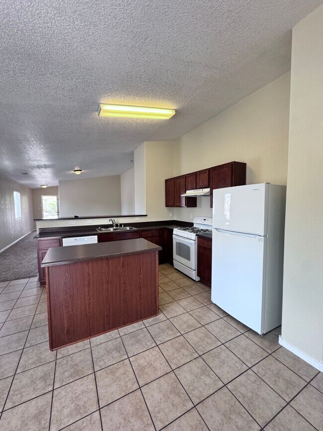 Building Photo - 671 Purple Aster Ave SW