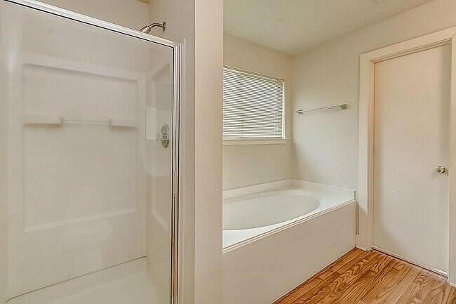 Building Photo - 6302 Torrance Elms Ct