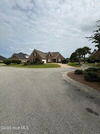 Building Photo - 1044 Golden Sands Way