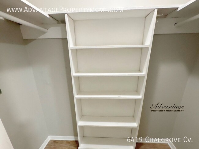 Building Photo - 6419 Chalgrove Cove