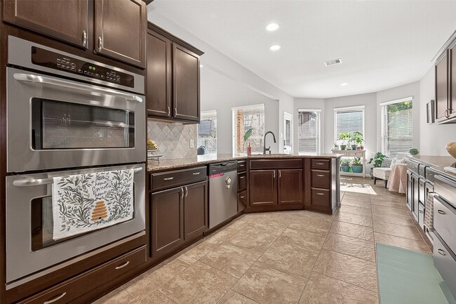 Building Photo - 3315 Brampton Island Dr