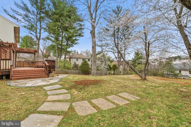 Building Photo - 7520 Royal Dominion Dr