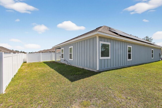 Building Photo - 159 Blooming Cv