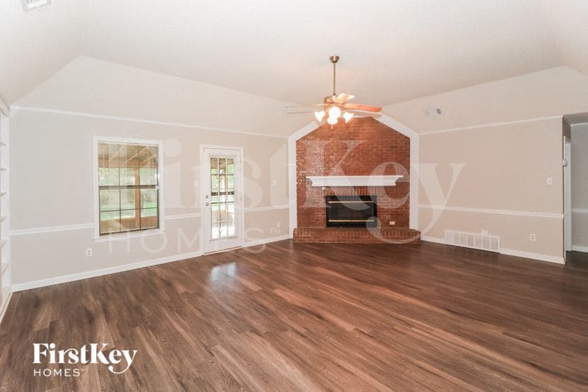 Building Photo - 514 Fletcher Rd