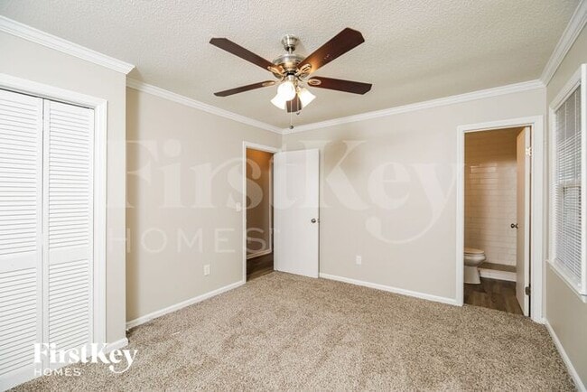 Building Photo - 4019 Ladson Rd