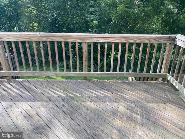 Building Photo - 2804 Cambridge Dr