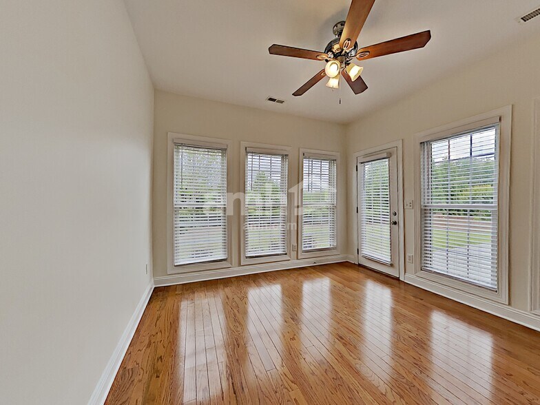 Building Photo - 2514 Firethorn Ct
