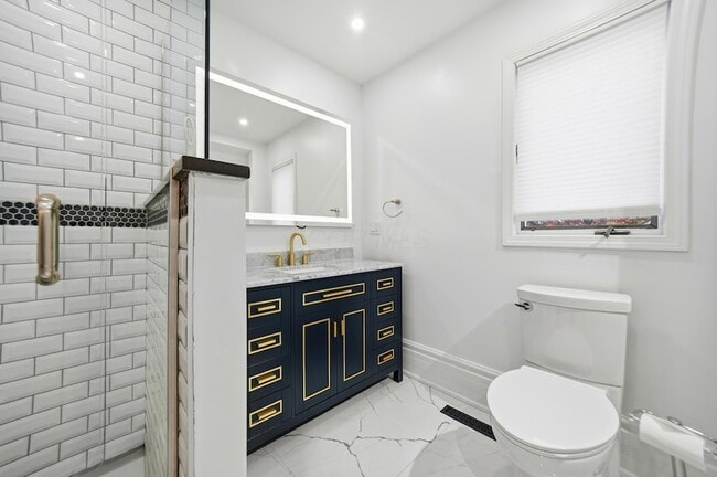 Building Photo - 8661 Craigston Ct