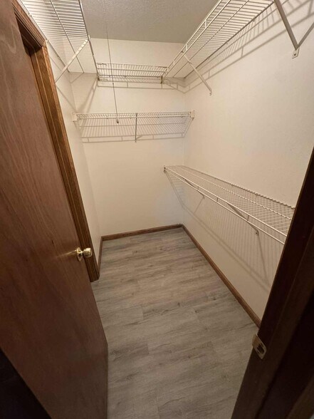 Building Photo - 69 Ashford Dr