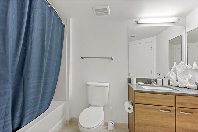 Building Photo - 8106 Leesburg Pike