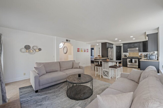 Building Photo - 27813 Firebrand Dr