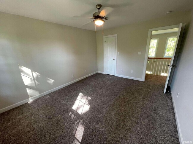 Building Photo - 112 Worthington Ct
