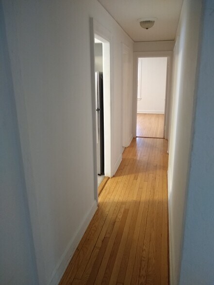 Building Photo - 310 Sixth Ave