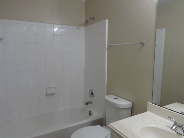 Building Photo - 17423 Heath Grove Ln