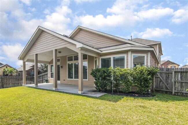 Building Photo - 16402 Lanesborough Dr