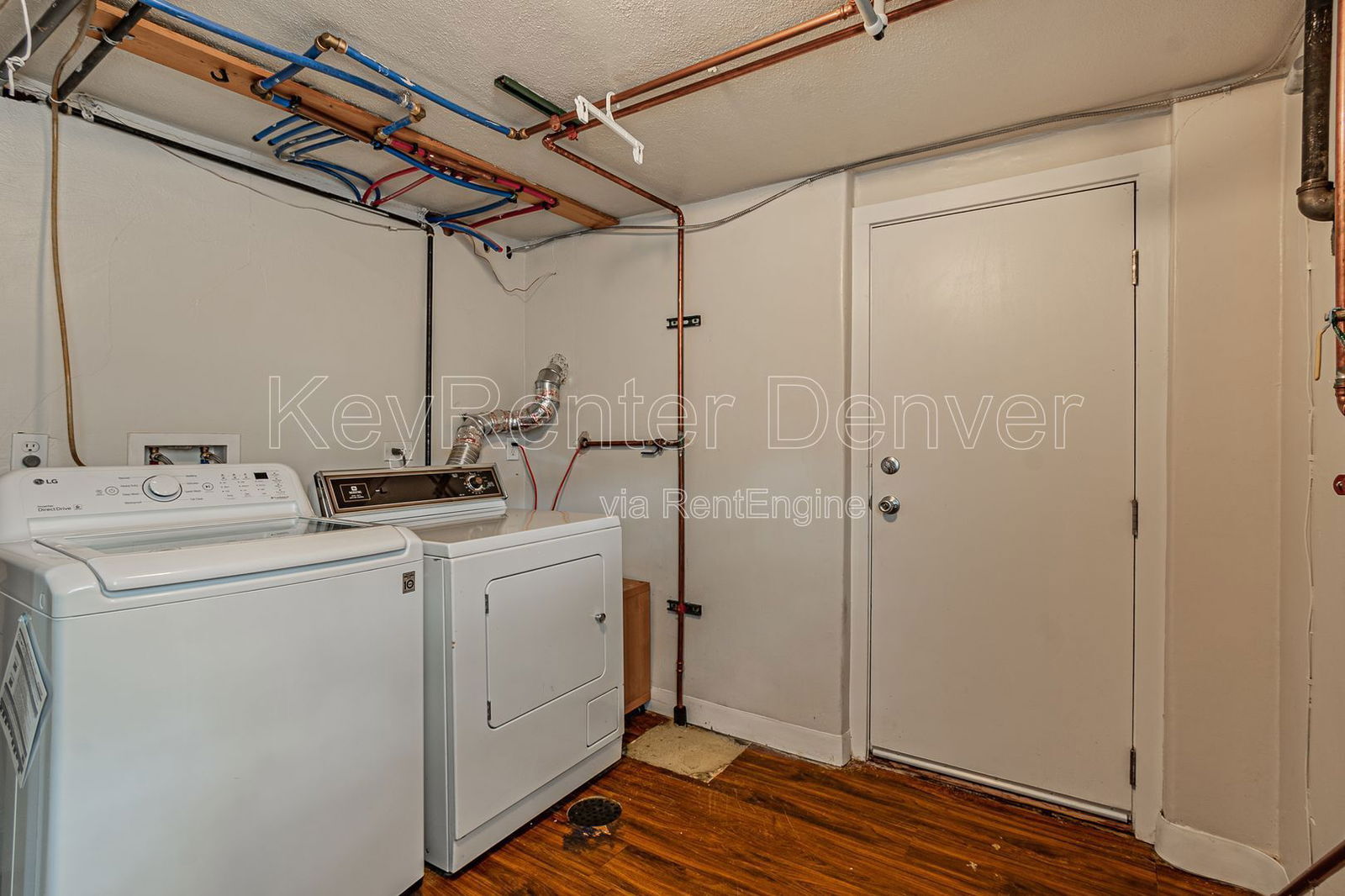 Building Photo - 201 S Meade St