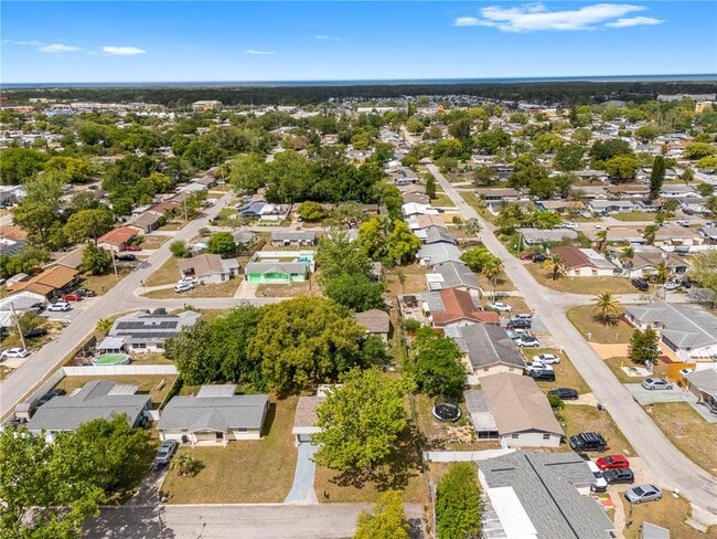 Building Photo - 10803 Hyssop St