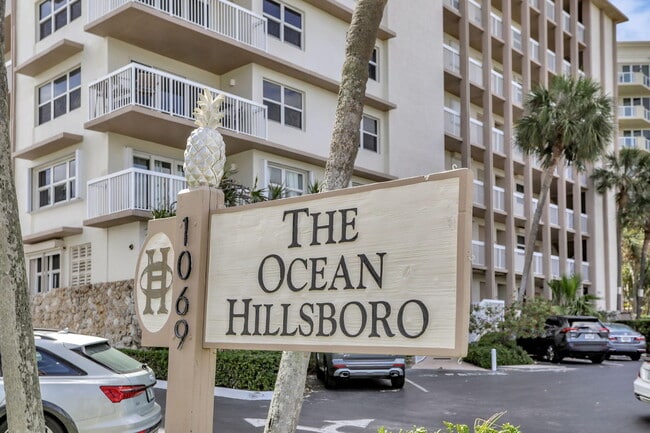 Building Photo - 1069 Hillsboro Mile