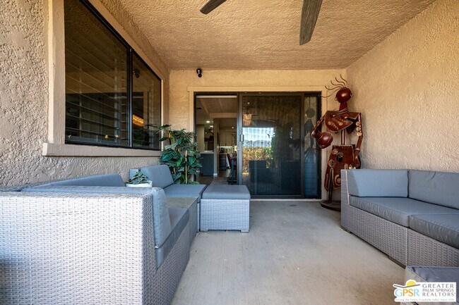 Building Photo - 99 Camino Arroyo N