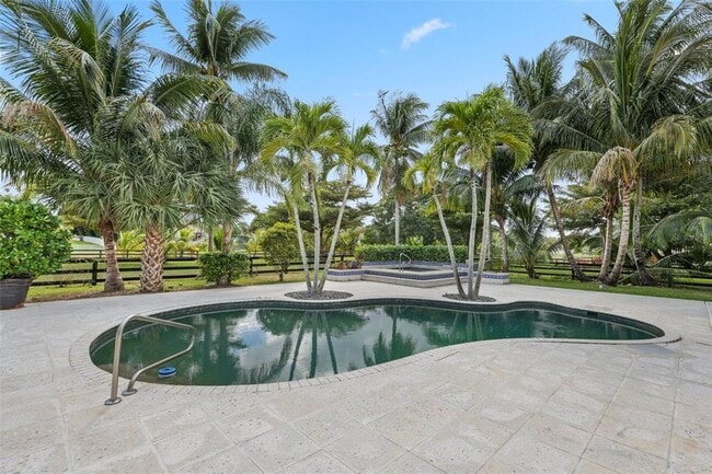 Building Photo - 10630 El Caballo Ct