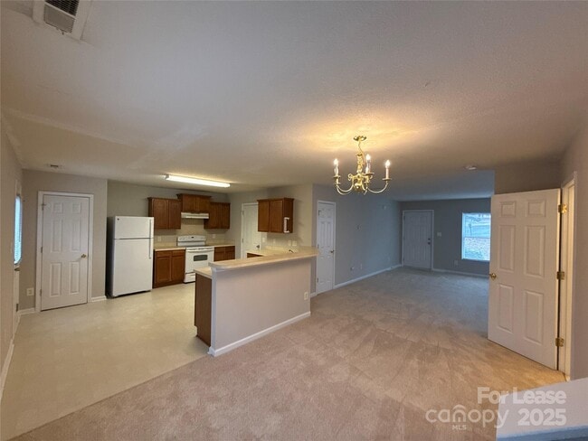 Building Photo - 1323 Winding Branch Ct