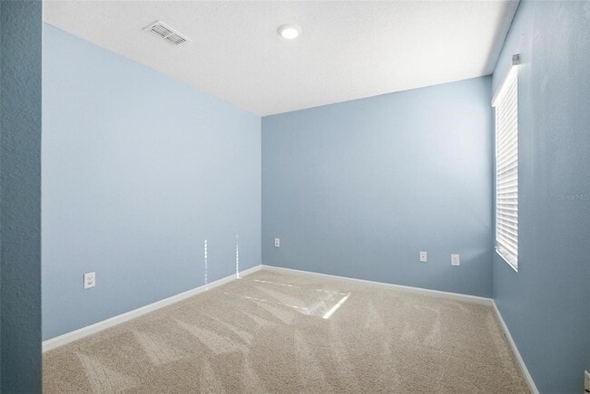 Building Photo - 165 Redbud Rd