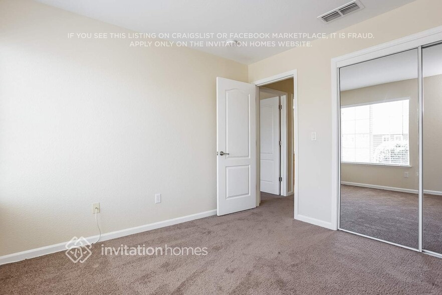 Building Photo - 4064 Heaton Ct
