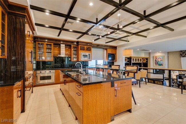 Building Photo - 1500 MacDonald Ranch Dr