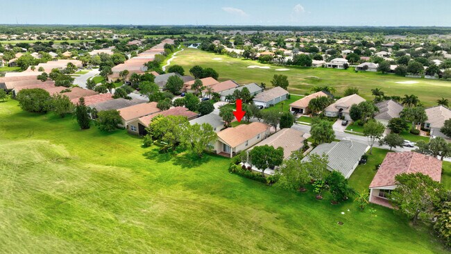 Building Photo - 688 Stanford Ln