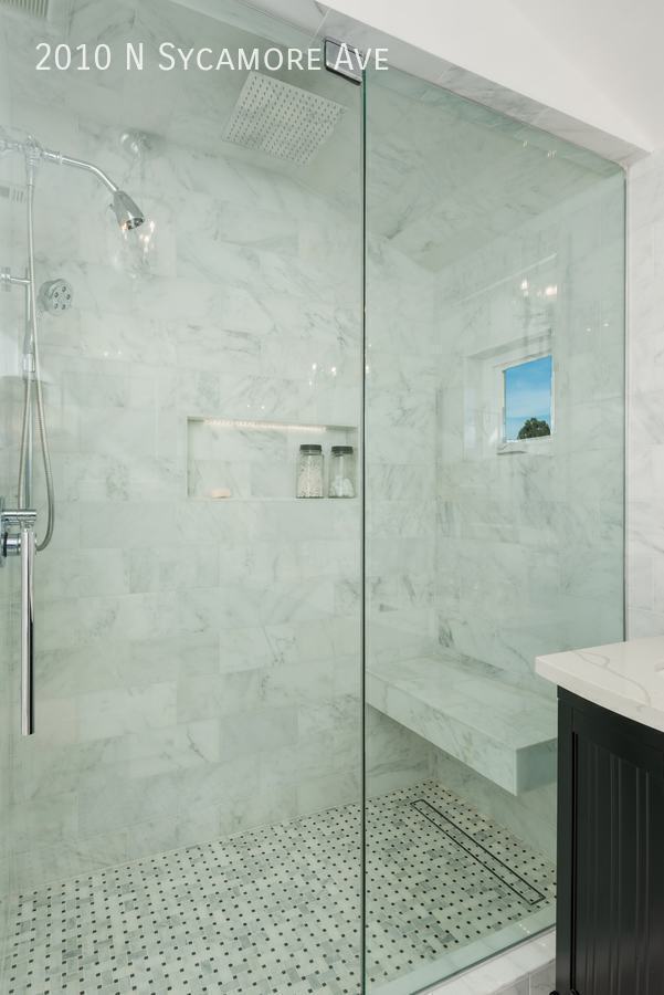 Building Photo - 2010 N Sycamore Ave